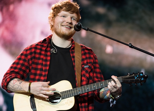 Ed Sheeran tiếp tục lập kỉ lục là nghệ sĩ được nghe nhiều nhất tại Anh