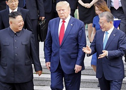 Hồi ký Bolton: Ông Moon không được chào đón trong cuộc gặp Trump-Kim