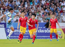 Hồng Lĩnh Hà Tĩnh gai góc, Sài Gòn FC bị chia điểm