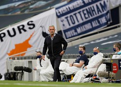 Lạ lùng Mourinho thấy thiệt cho đối thủ khi Tottenham đè bẹp West Ham