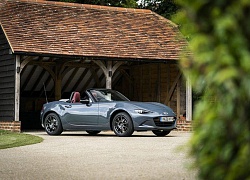 Mazda MX-5 R-Sport phiên bản đặc biệt chính thức ra mắt thị trường