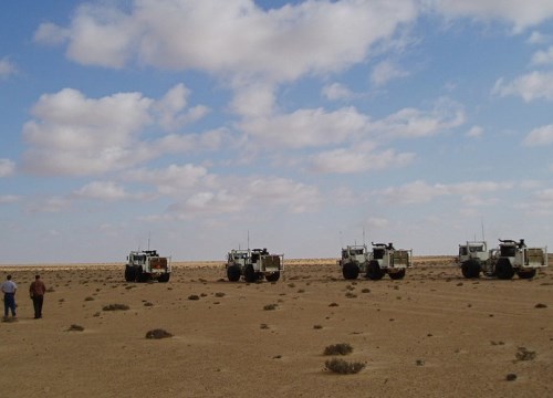 Quân đội Quốc gia Libya đóng cửa 200km không phận tại Sirte