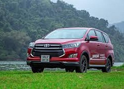 Toyota Innova 2021 đẹp nam tính hơn qua bản dựng đồ họa chi tiết