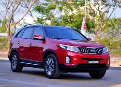 Giá lăn bánh KIA Sorento sau giảm 50% phí trước bạ