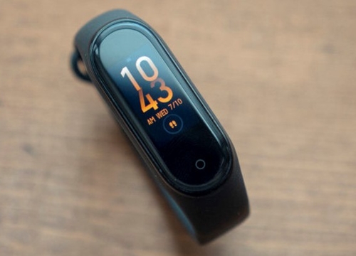 Xiaomi Mi Band 5 đã cháy hàng, mở bán lại vào ngày 30 tháng 6