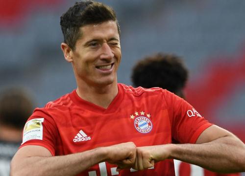 BXH Chiếc giày vàng 2019/20: Lewandowski bỏ xa Ronaldo, Messi