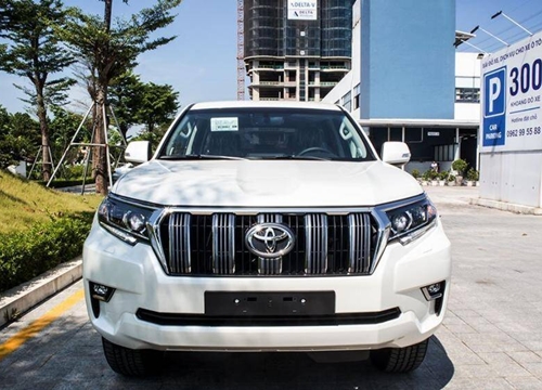 Giá lăn bánh Toyota Land Cruiser Prado 2020