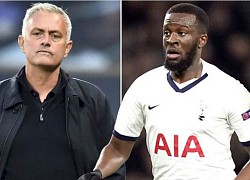 Ndombele 'bật' Mourinho, Tottenham không bình yên