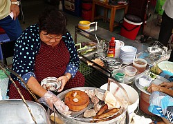 Quán cháo lòng sau 80 năm vẫn bán trên gánh ở Sài Gòn