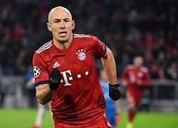 Robben trở lại với bóng đá ở tuổi 36