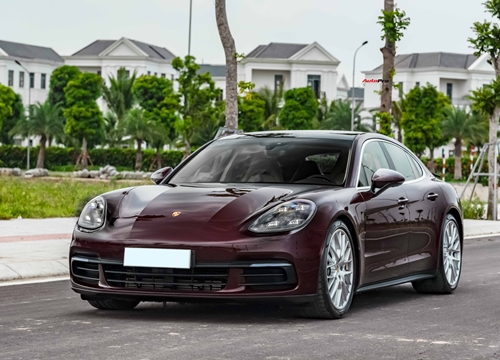 Chịu chơi đặt xe với option lên tới gần 1 tỷ đồng, chủ nhân Porsche Panamera gây bất ngờ khi bán xe ở ODO 10.000km