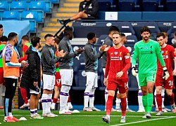 Cựu vương Man City xếp hàng đón tân vương Liverpool, gửi thông điệp thép