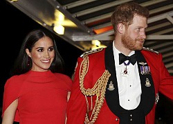 Harry và Meghan lao đao vì mất quyền sử dụng tài khoản mạng xã hội hoàng gia