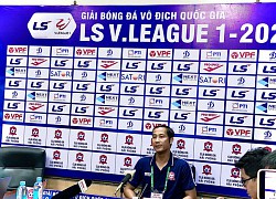 Lê Quốc Vượng tiết lộ cách "bắt chết" các ngôi sao V.League