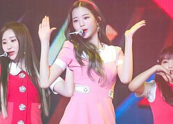 Người khác eo nhỏ được khen, Jang Won Young (IZ*ONE) lại bị chê "khoe khoang quá đà"