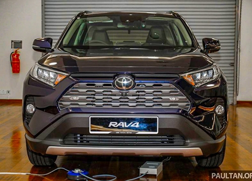 Toyota ra mắt RAV4 mới tại Malaysia với giá bán khiến dân Việt phát thèm