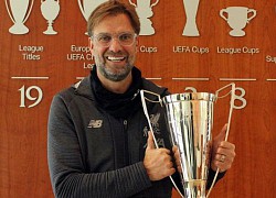 Klopp dựng Sir Alex dậy giữa đêm báo tin Liverpool vô địch