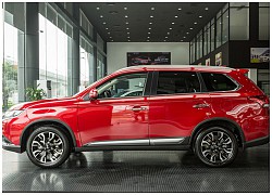 Ngang giá hơn 1 tỷ đồng, chọn Mitsubishi Outlander 2020 'full option' hay Mazda CX-8 mới giảm giá sốc