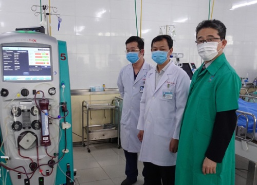 Nhật hỗ trợ Việt Nam máy ECMO và bộ xét nghiệm chẩn đoán nhanh Covid-19