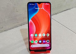 Realme ra mắt smartphone pin 6.000 mAh, chống nước, 4 camera sau, giá hơn 3 triệu