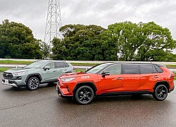 Toyota RAV4 bất ngờ có phiên bản Limousine