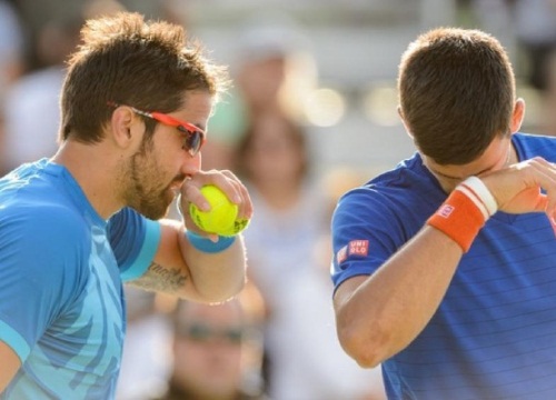 Djokovic suy sụp vì mắc Covid-19, bạn thân Tipsarevic bênh đến cùng