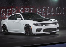 Dodge Charger SRT Hellcat Redeye 2021 - mẫu sedan mạnh nhất thế giới