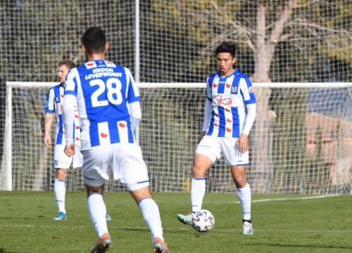 Gửi thư về Đoàn Văn Hậu, Heerenveen khiến Hà Nội FC "khó xử"?