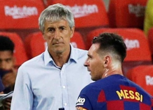 HLV Setien gượng gạo khi chỉ đạo Messi