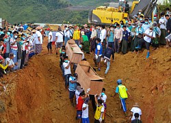 Myanmar chôn tập thể nạn nhân vụ lở mỏ ngọc bích