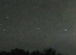 "Quân đoàn UFO" bí ẩn xuất hiện trên bầu trời nước Mỹ