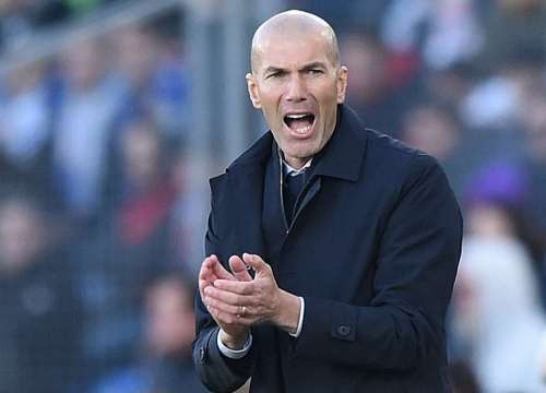 Zidane: Real cứ thắng là họ đổ cho trọng tài