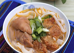 Bánh canh chả cá và giò heo