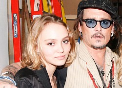 Johnny Depp cho con gái dùng cần sa năm 13 tuổi