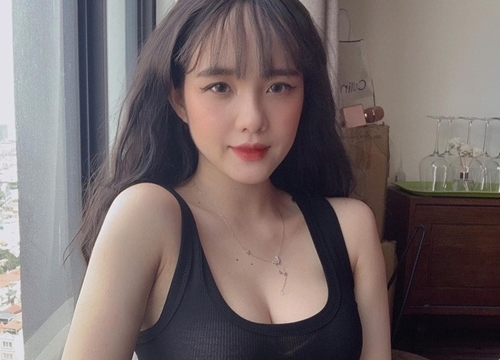 Khoe ảnh tắm lưng trần gợi cảm, nàng hot girl Việt khiến cộng đồng mạng bỏng mắt, tới tấp xin info