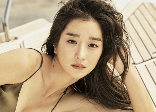 Lý do khiến Seo Ye Ji không bao giờ chịu mặc bikini dù sở hữu vòng eo "siêu thực"