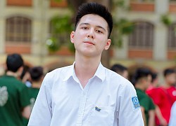 Nhan sắc hiện tại của hotboy cầm cờ nổi đình đám 3 năm về trước