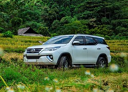 Toyota Fortuner 'tăng lực' trong tháng 7 - Vua SUV 7 chỗ củng cố ngôi vị