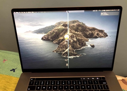 Apple muốn người dùng gỡ bỏ miếng che webcam trên MacBook