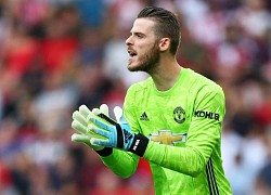 De Gea xin lỗi vì vượt mặt huyền thoại Schmeichel