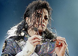 Hồi ký tiết lộ nỗi ám ảnh cả đời Michael Jackson