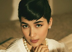 Hóa thân tượng đài nhan sắc Audrey Hepburn trong bộ ảnh mới, Hòa Minzy lại đang 'ủ mưu' gì đây?