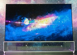 TV OLED 8K có giá 690 triệu đồng