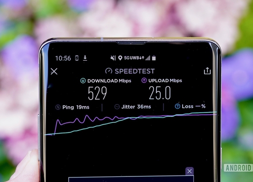 5G còn chưa thấy đâu nhưng Samsung vừa công bố tầm nhìn mạng 6G: thương mại hóa từ năm 2028, tốc độ tối đa 1.000Gbps, stream VR 16K, mở được hologram