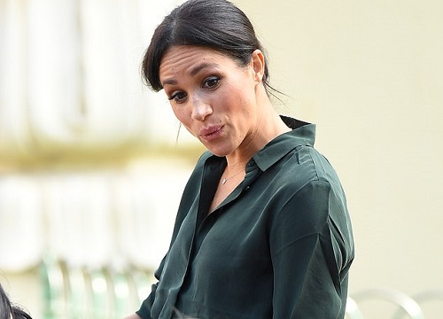 Outfit mới nhất của Meghan Markle: Lẽ ra rất sành điệu nhưng lại thua người mẫu hãng vì cô mắc mãi một lỗi không chịu sửa