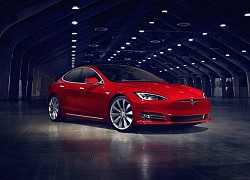 Dòng xe ăn khách của Tesla giảm giá gần 100 triệu đồng chỉ sau 4 tháng bán ra