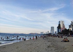 Du lịch biển Nha Trang đông khách trở lại