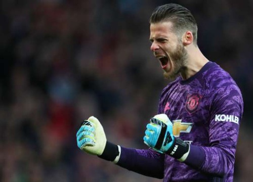 Mờ ám về 1 việc, De Gea bị cựu HLV thủ môn M.U từ mặt