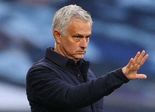 Mourinho gọi phán quyết với Man City là thảm họa