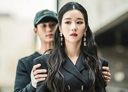 Phản ứng hóa học ngọt như đường của Kim Soo Hyun và Seo Ye Ji trong hậu trường Điên thì có sao